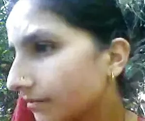 फीलिशा को चिमनी के बगल में दो लंड से चुदाई भोजपुरी सेक्सी पिक्चर मूवी करना पसंद है