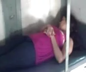 डॉली ने पहले एमुटर ऑडिशन में मूवी पिक्चर सेक्सी डिल्डो हस्तमैथुन किया