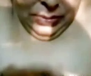 हॉटी भोजपुरी सेक्सी पिक्चर मूवी कैपरी अपने साथ टैग टीम में बहुत हॉट दोस्त भी लाती हैं