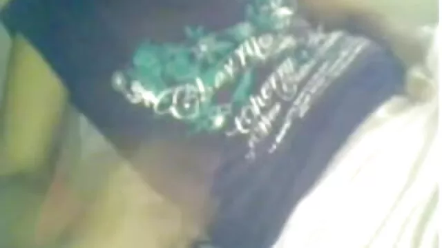 उसकी वर्जिनिटी लेता है भोजपुरी सेक्सी पिक्चर मूवी