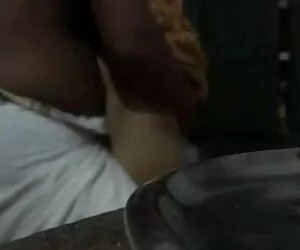 एक सेक्सी वीडियो ब्लू पिक्चर मूवी एशियाई लड़के के लिए दो किशोर