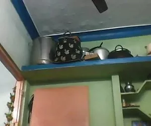 इमैनुएल का बदला 1993 (त्रिगुट कामुक दृश्य) हिंदी सेक्सी पिक्चर मूवी एमएफएम