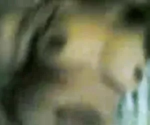 मिस्सी नौकरी सेक्सी वीडियो मूवी पिक्चर पाने के लिए उसकी बिल्ली का उपयोग करता है