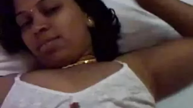 बालों वाली बिल्ली बेब की सवारी हिंदी सेक्सी मूवी पिक्चर