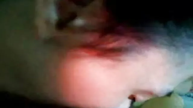 बालों वाली बिल्ली चेहरे को खोखला फुल सेक्सी मूवी वीडियो में करती है