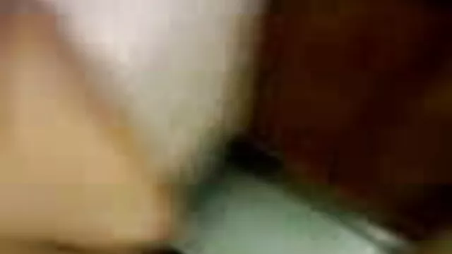 वह ईवरीटहिंग न्यू सेक्सी मूवी पिक्चर ओयूटी स्क्वॉइज करती है