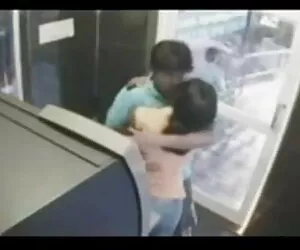 अच्छी मूवी सेक्सी पिक्चर वीडियो में वेश्या हो