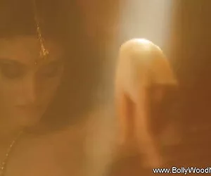 पेटिट कॉमेडिएन (1978) हिंदी पिक्चर सेक्सी मूवी फुल मूवी