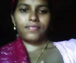 एक गर्म blowjob दे उसके घुटनों पर गोरा गोरा ब्लू सेक्सी पिक्चर मूवी