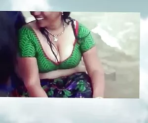 एंटोनिया खुद को अपनी गुलाबी चूत में एक बड़े सेक्सी मूवी पिक्चर हिंदी में खिलौने से छेड़ती है