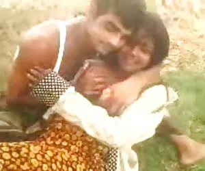 फ़ोटोग्राफ़र को टीन मॉडल सेक्स मूवी इंग्लिश पिक्चर से एक ब्लोजॉब मिलता है