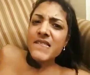 स्नान में बड़े स्तन हिंदी सेक्सी मूवी पिक्चर फिल्म