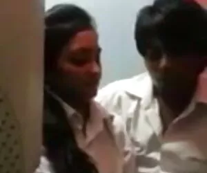 गली में मस्तक सेक्सी पिक्चर हिंदी मूवी