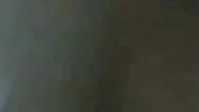 सुपर-सेक्सी लड़की भोजपुरी सेक्सी पिक्चर मूवी अपने लड़के को चोदती है