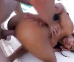 अपने बड़े दोस्त द्वारा लिया हिंदी मूवी पिक्चर सेक्सी गया