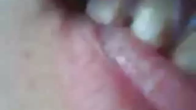 झाड़ी के साथ आकर्षक पिक्चर मूवी सेक्सी