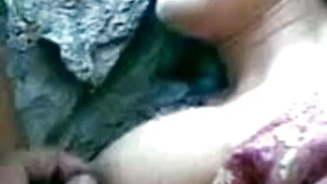 रेडहेड रोक्सन्ना वास्तव में अपने इंग्लिश सेक्सी पिक्चर फुल मूवी मुर्गा चट्टानों