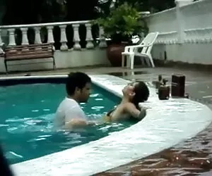 काली लड़की सफेद मुर्गा सेक्सी मूवी पिक्चर सेक्सी मूवी बेकार है