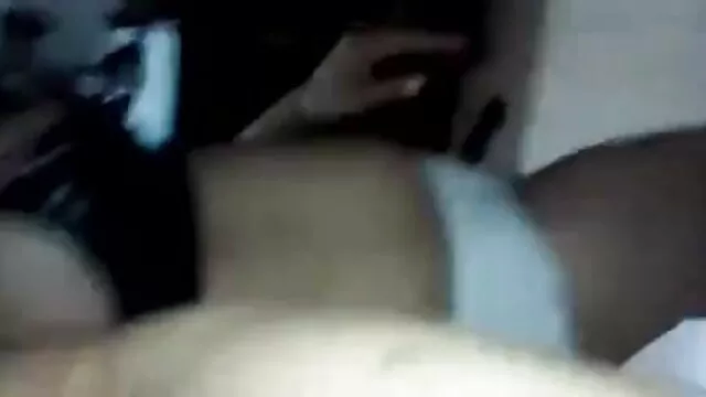 गर्म पत्नी असली घर का बना पर गड़बड़ हो जाता है सेक्सी मूवी पिक्चर