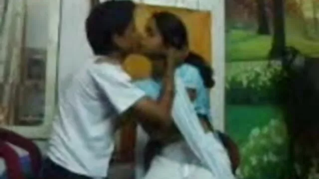 परिपक्व fisting और कर रही सेक्सी पिक्चर हिंदी वीडियो मूवी है